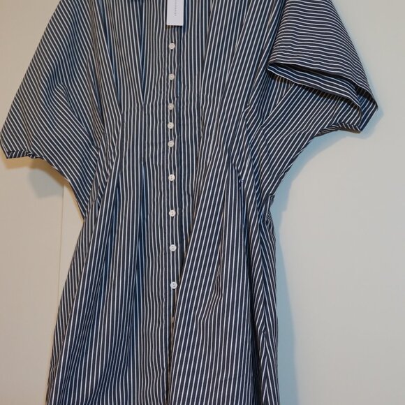 Exquise Gray Striped Dress (Anthropologie) - Picture 3 of 15